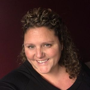 Meet your Posher, Leann